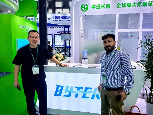 安徽拜特公司精彩亮相2025国际农化展 展示绿色植保创新成果